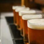 Frisch gezapfter Bier im Josef genießen